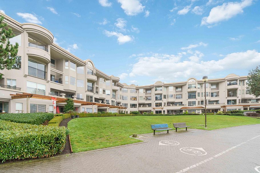 311 1859 Spyglass Place Vancouver, BC - 33