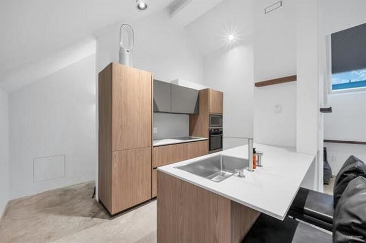 3 829 Keefer Street Vancouver, BC - 8