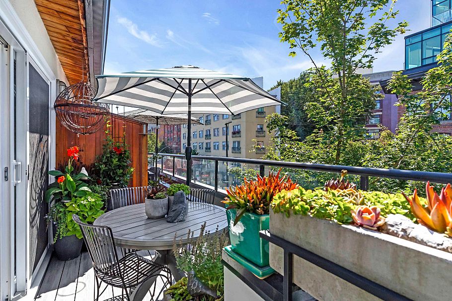 83 Alexander Street Vancouver, BC - 12