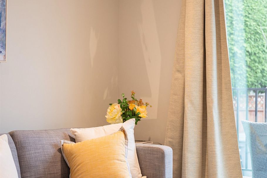 173 805 W 49th Avenue Vancouver, BC - 5