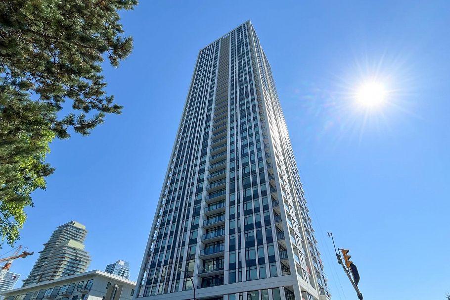 2406 6468 Willingdon Avenue Burnaby, BC - 1