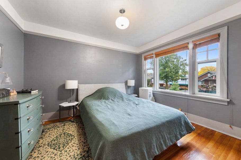 2125 E 5th Avenue Vancouver, BC - 12