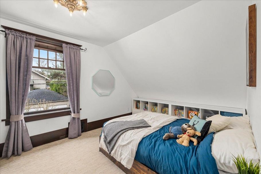 2029 Graveley Street Vancouver, BC - 26