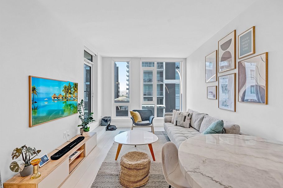 353 8575 Rivergrass Drive Vancouver, BC - 3