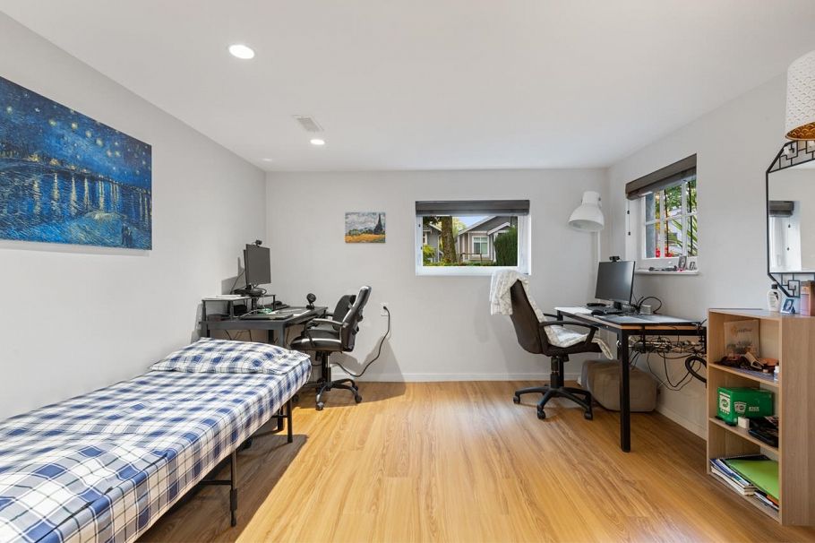 2125 E 5th Avenue Vancouver, BC - 26