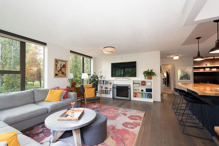 308 683 W Victoria Park North Vancouver, BC - 6