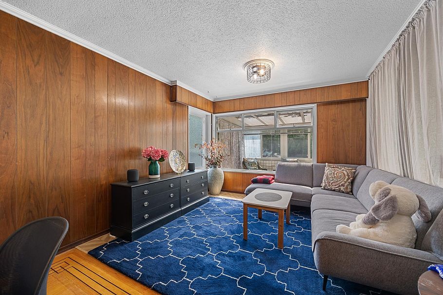 4054 W 31st Avenue Vancouver, BC - 11