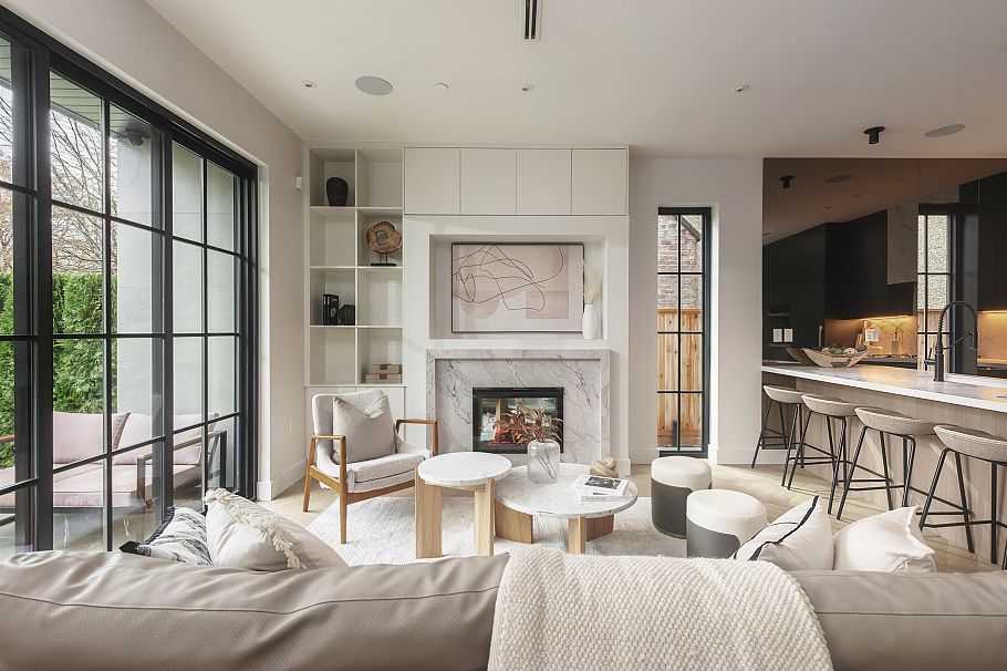 1 240 E 37th Avenue Vancouver, BC - 3