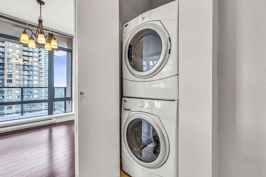 2006 2345 Madison Avenue Burnaby, BC - 24