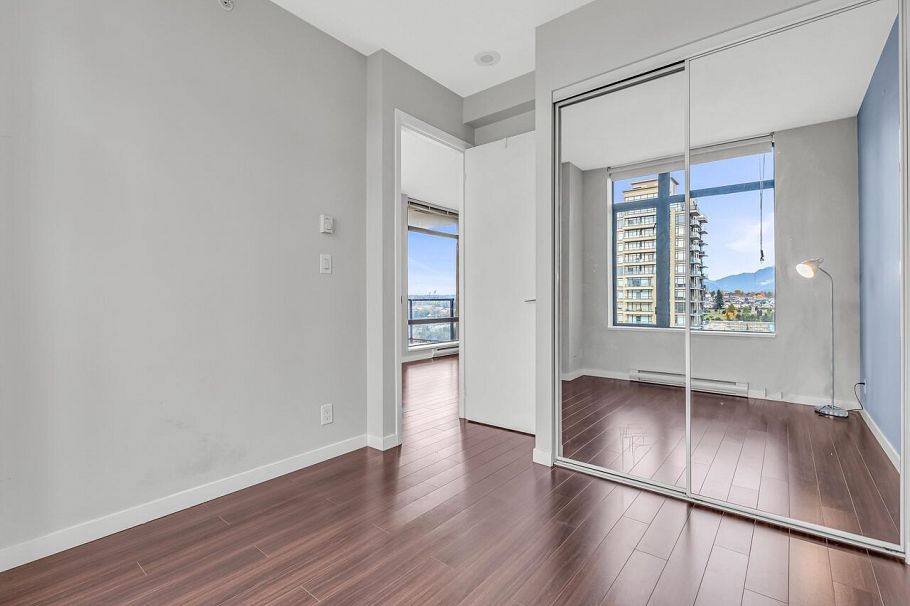 2006 2345 Madison Avenue Burnaby, BC - 18