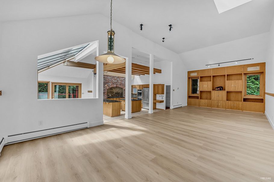 2901 Allan Road North Vancouver, BC - 6