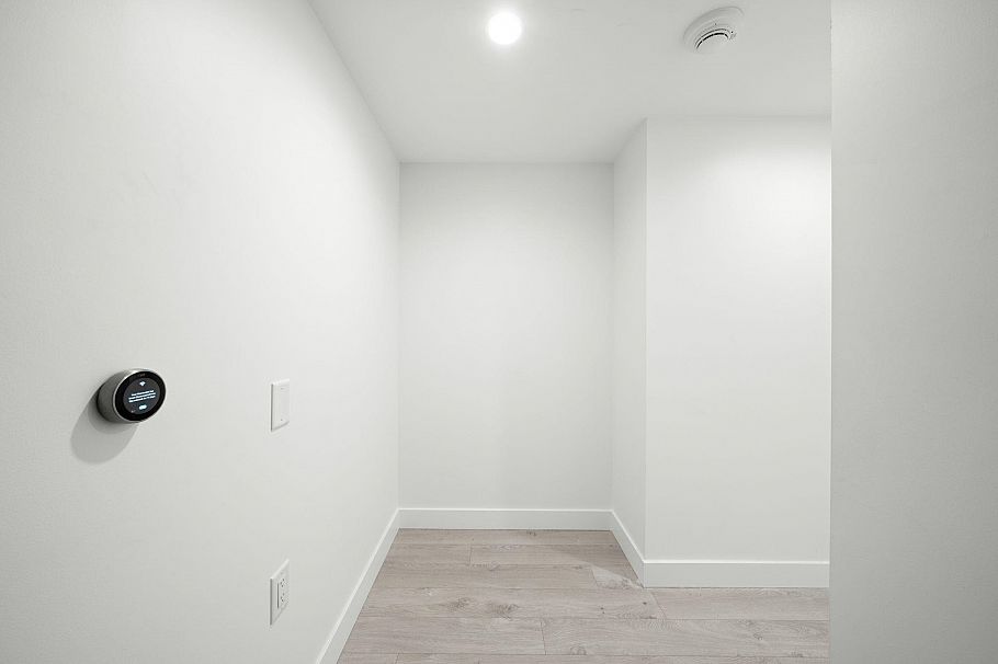 301 523 W King Edward Avenue Vancouver, BC - 17