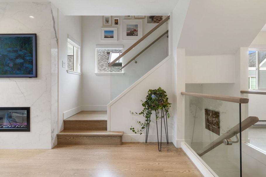 308 755 W 15th Avenue Vancouver, BC - 15