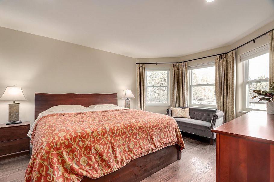 1806 Deep Cove Road North Vancouver, BC - 22