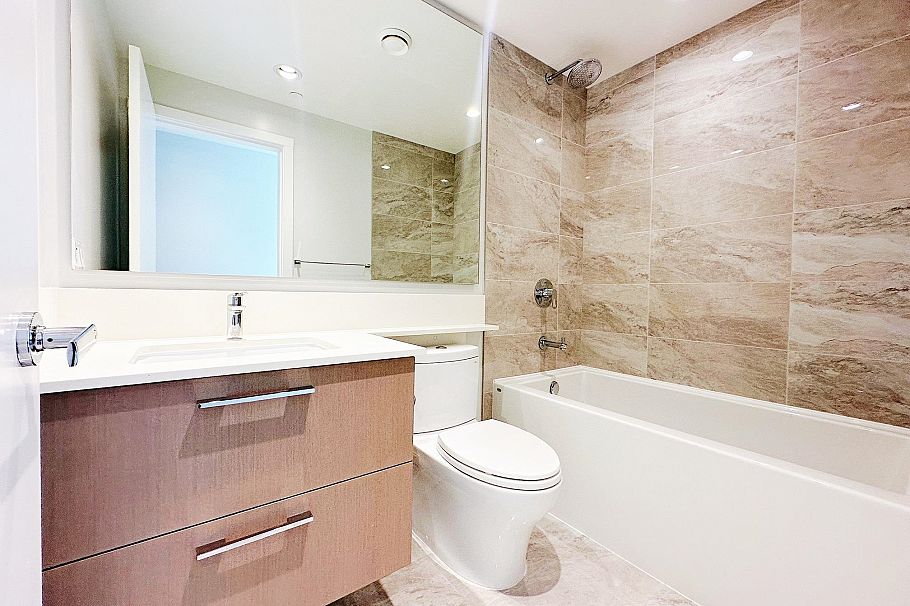 908 5410 Shortcut Road Vancouver, BC - 21