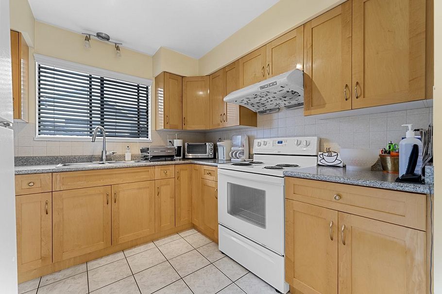 8416 8420 Shaughnessy Street Vancouver, BC - 7