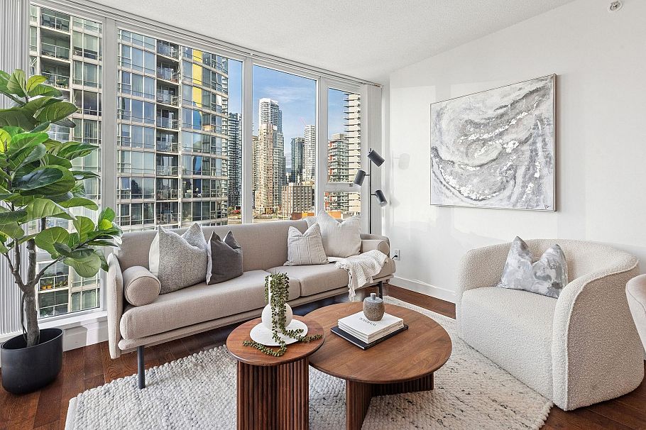 1705 1438 Richards Street Vancouver, BC - 4