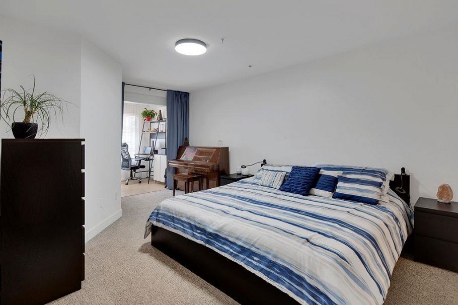 411 108 W Esplanade Avenue North Vancouver, BC - 17