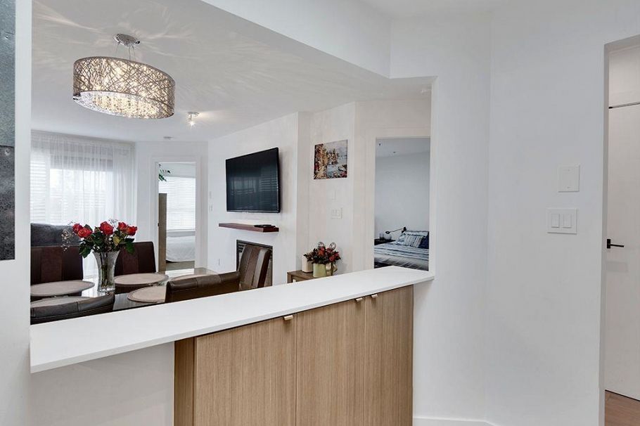 411 108 W Esplanade Avenue North Vancouver, BC - 20