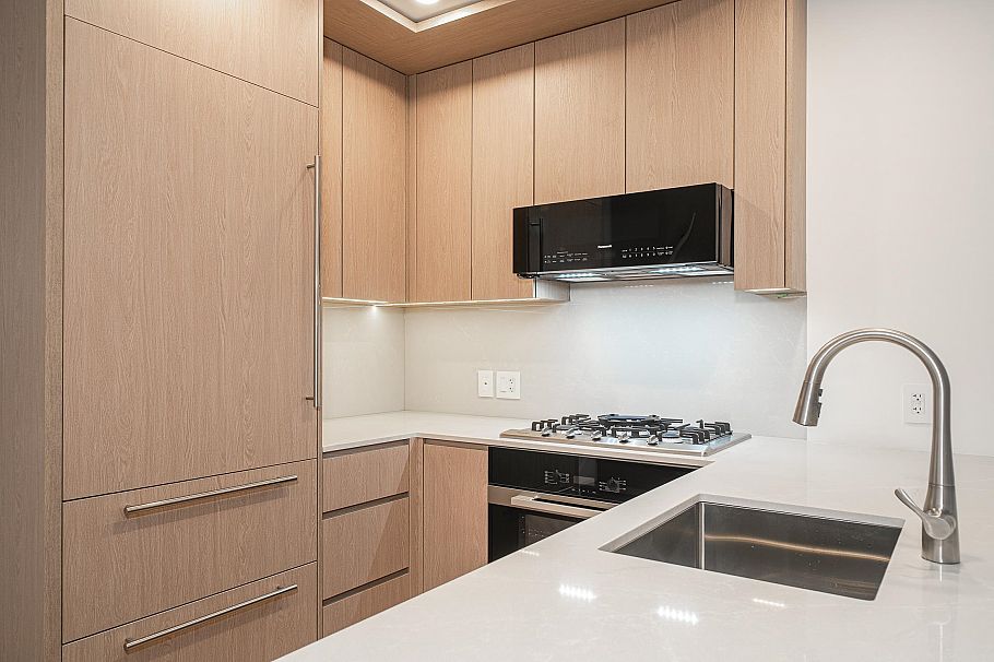 108 5212 Cambie Street Vancouver, BC - 11