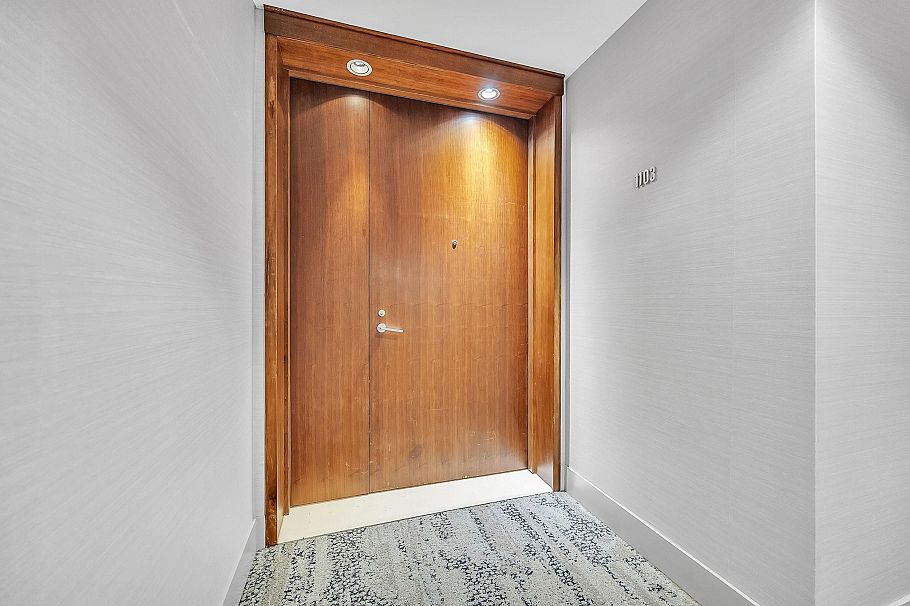 1103 1139 W Cordova Street Vancouver, BC - 5