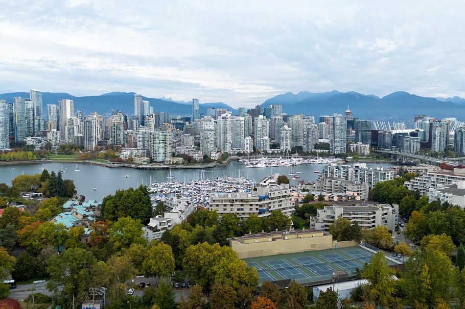 2405 Heather Street Vancouver, BC - 32