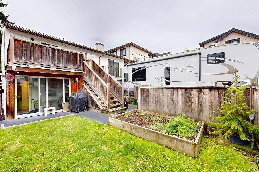 3554 Haida Drive Vancouver, BC - 15