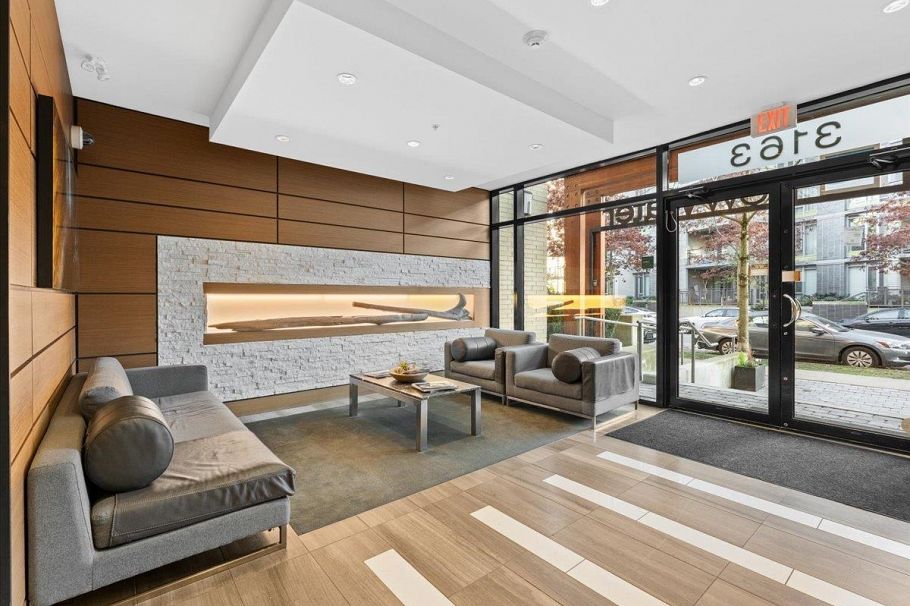 412 3163 Riverwalk Avenue Vancouver, BC - 5