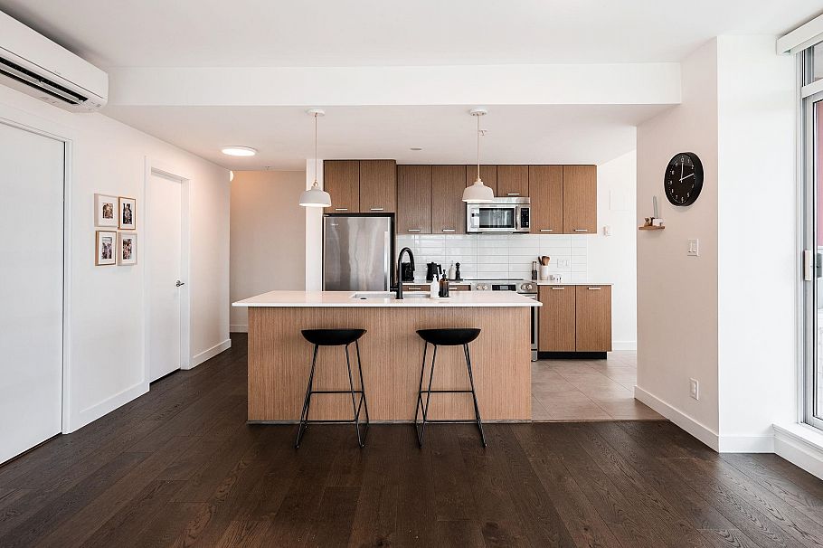 709 2321 Scotia Street Vancouver, BC - 10