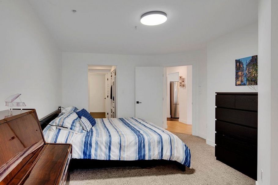 411 108 W Esplanade Avenue North Vancouver, BC - 14