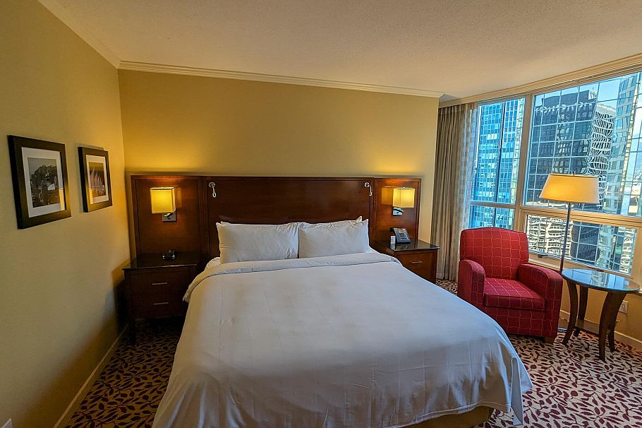 2203 1128 W Hastings Street Vancouver, BC - 4