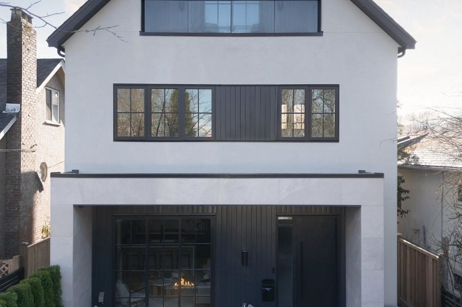 1 240 E 37th Avenue Vancouver, BC - 1