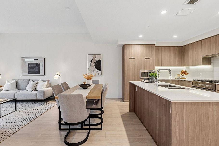 TH1431 Hunter Street North Vancouver, BC - 12