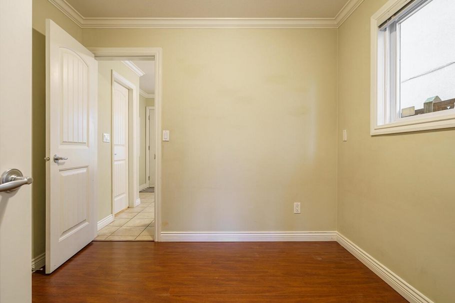 1150 East 41st Avenue Vancouver, BC - 26