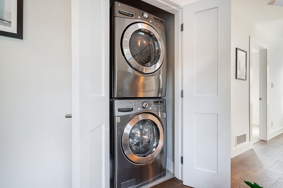 1915 Templeton Drive Vancouver, BC - 24