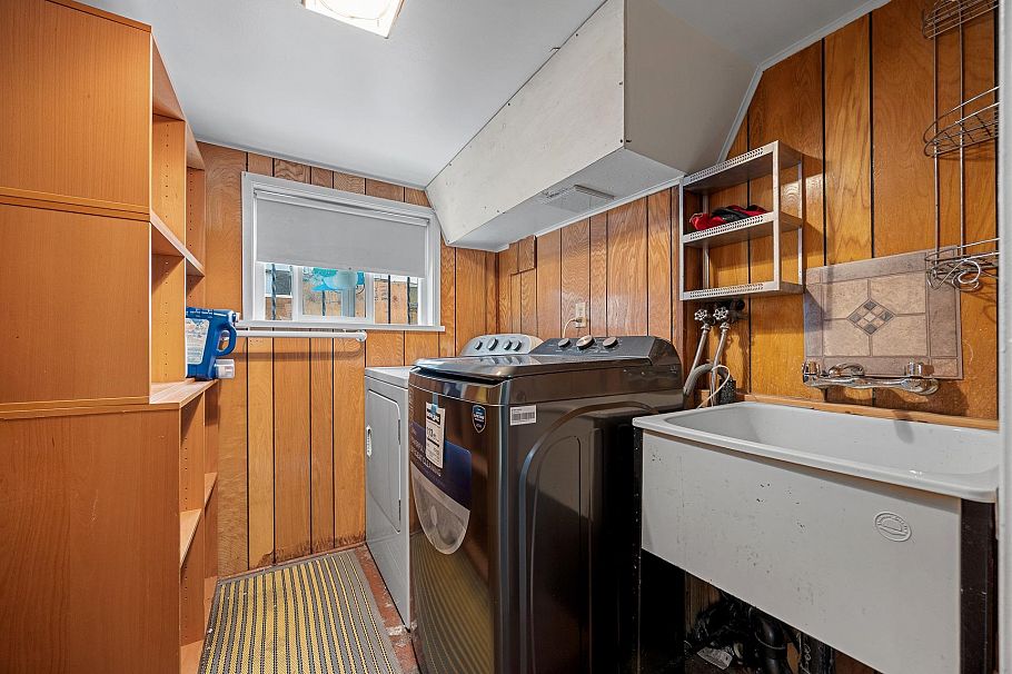 4054 W 31st Avenue Vancouver, BC - 25