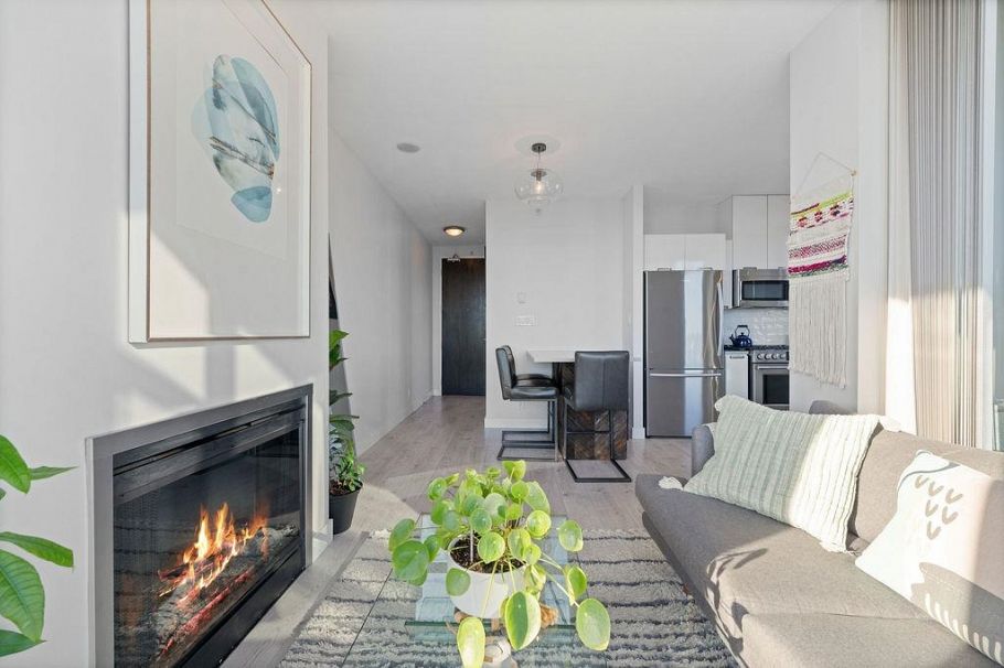 1707 151 W 2nd Street North Vancouver, BC - 12