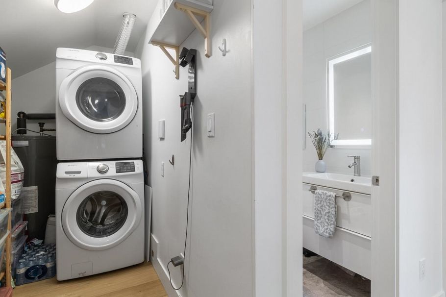 308 755 W 15th Avenue Vancouver, BC - 23