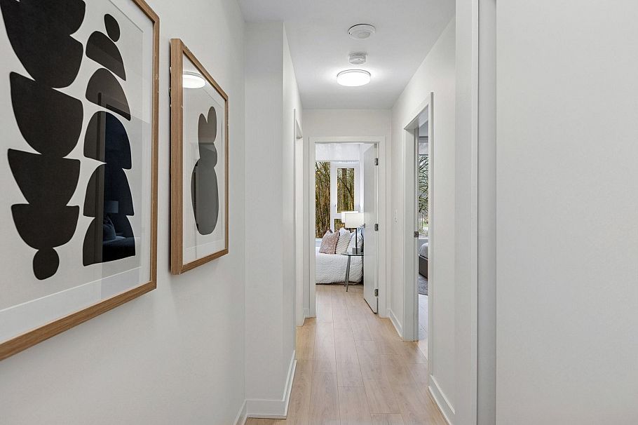 TH1431 Hunter Street North Vancouver, BC - 18