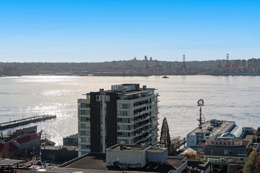 1707 151 W 2nd Street North Vancouver, BC - 35