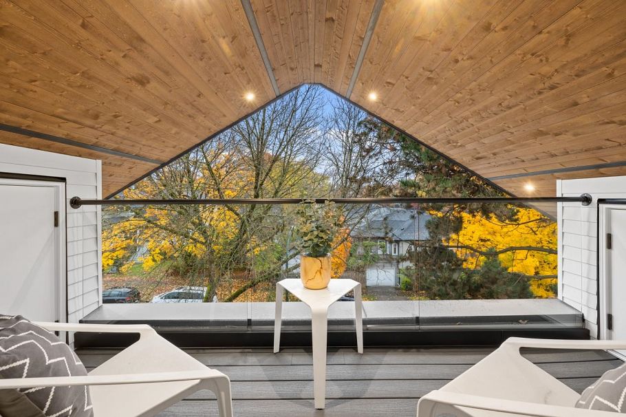 683 W 18th Avenue Vancouver, BC - 30