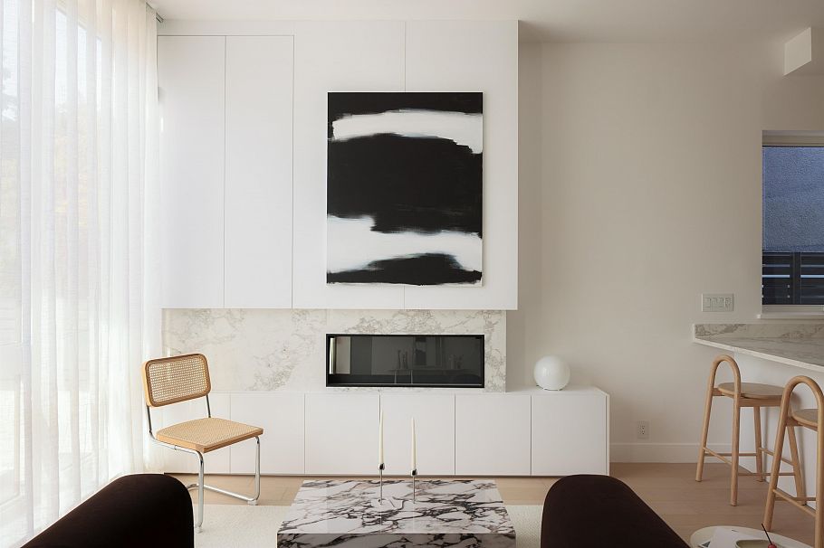 3422 Pandora Street Vancouver, BC - 1