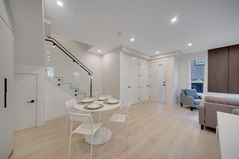 4 3836 W 8th Avenue Vancouver, BC - 6