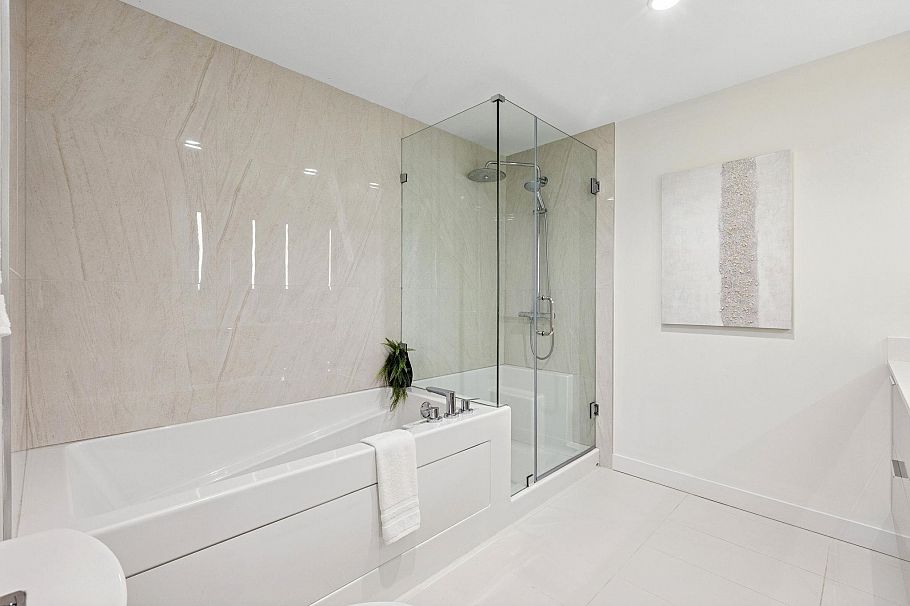 TH1431 Hunter Street North Vancouver, BC - 22