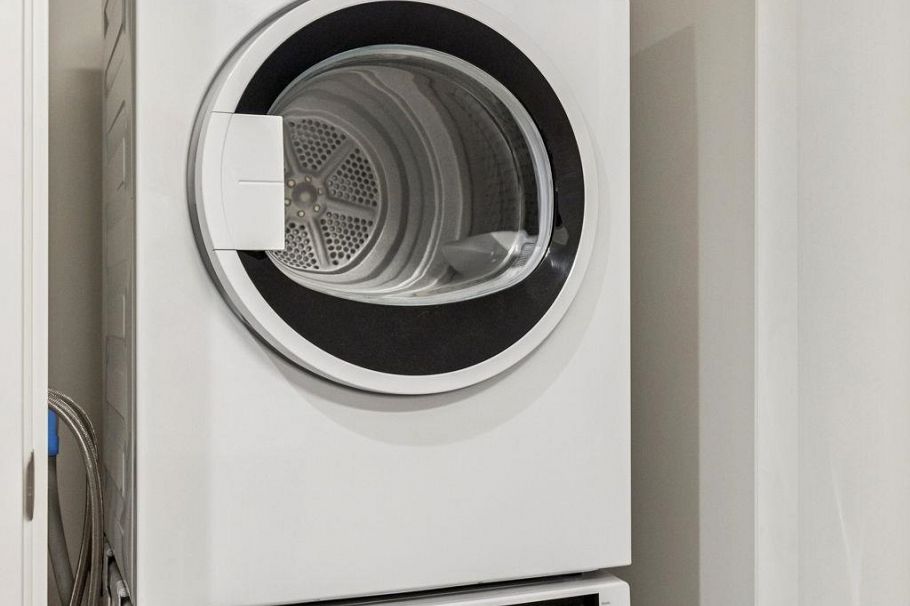 TH1431 Hunter Street North Vancouver, BC - 25