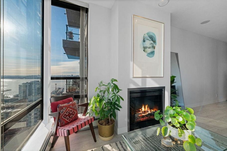 1707 151 W 2nd Street North Vancouver, BC - 17