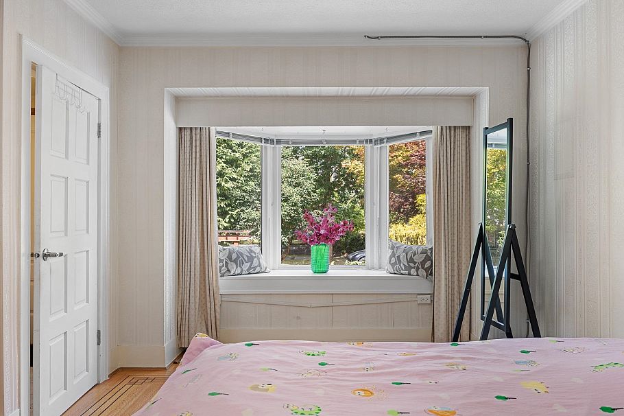 4054 W 31st Avenue Vancouver, BC - 13