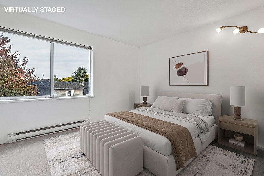 211 3624 Fraser Street Vancouver, BC - 4