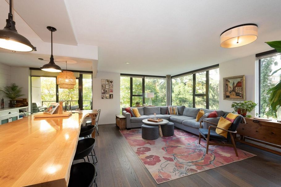 308 683 W Victoria Park North Vancouver, BC - 4