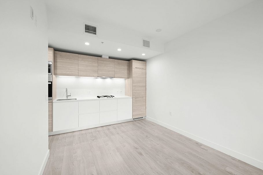 301 523 W King Edward Avenue Vancouver, BC - 15